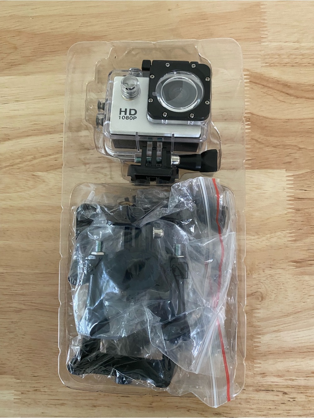 Waterproof 1080P HD Action Camera 2.0” Screen Sport Cam Underwater 30M Dive Cam - Picture 13 of 14